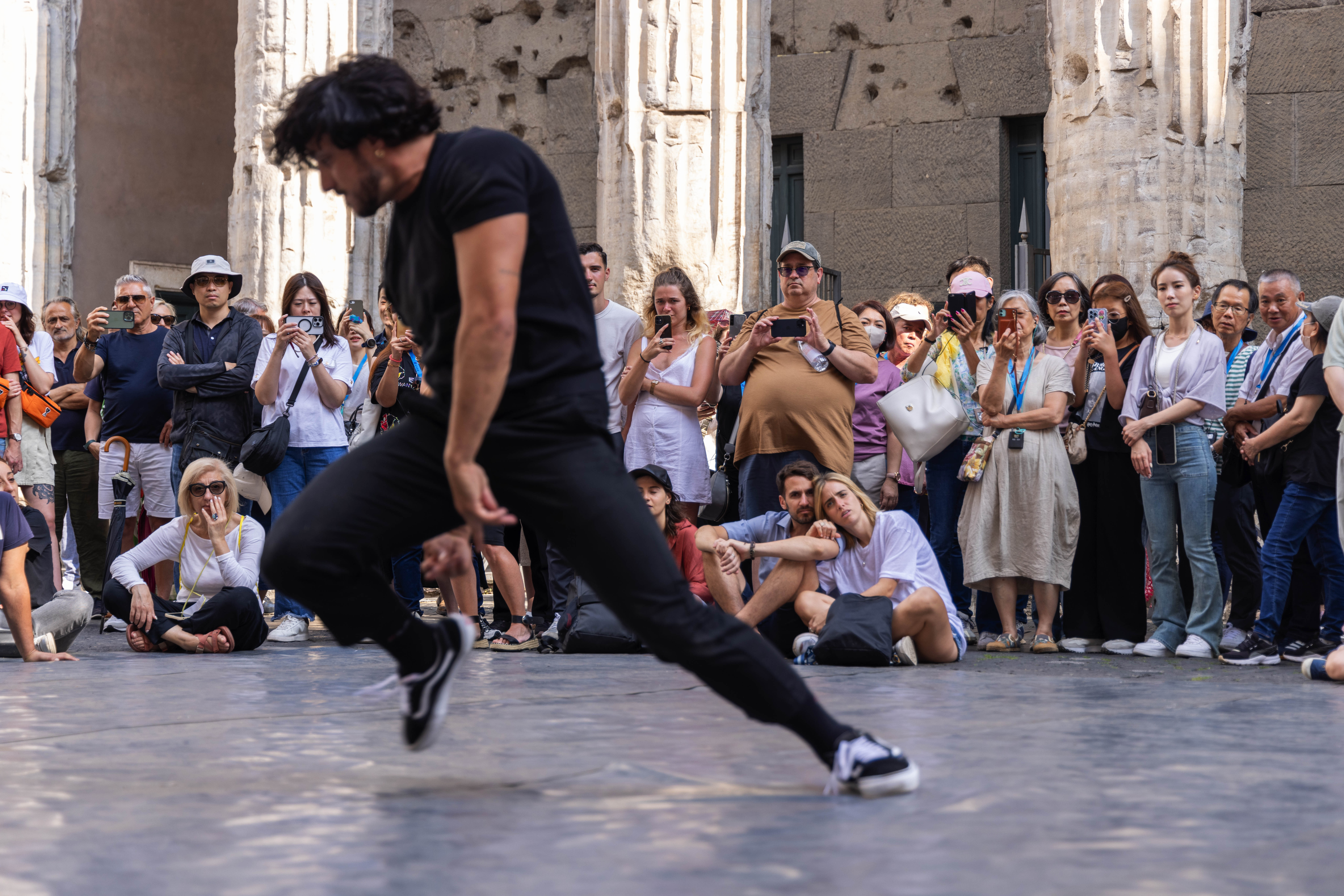 SYMPOSIUM Davide Valrosso